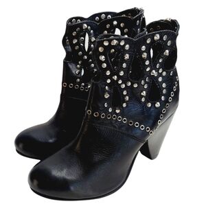 J. Renee Studded Heeled Ankle Booties Black size 7.5 Cut-Out Detail Rock & Roll